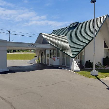 Motel 6-Geneva, Oh Kültér fotó