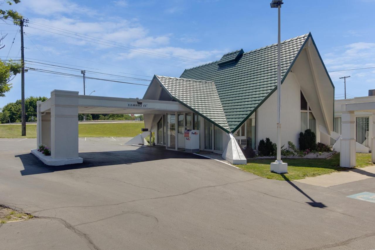 Motel 6-Geneva, Oh Kültér fotó