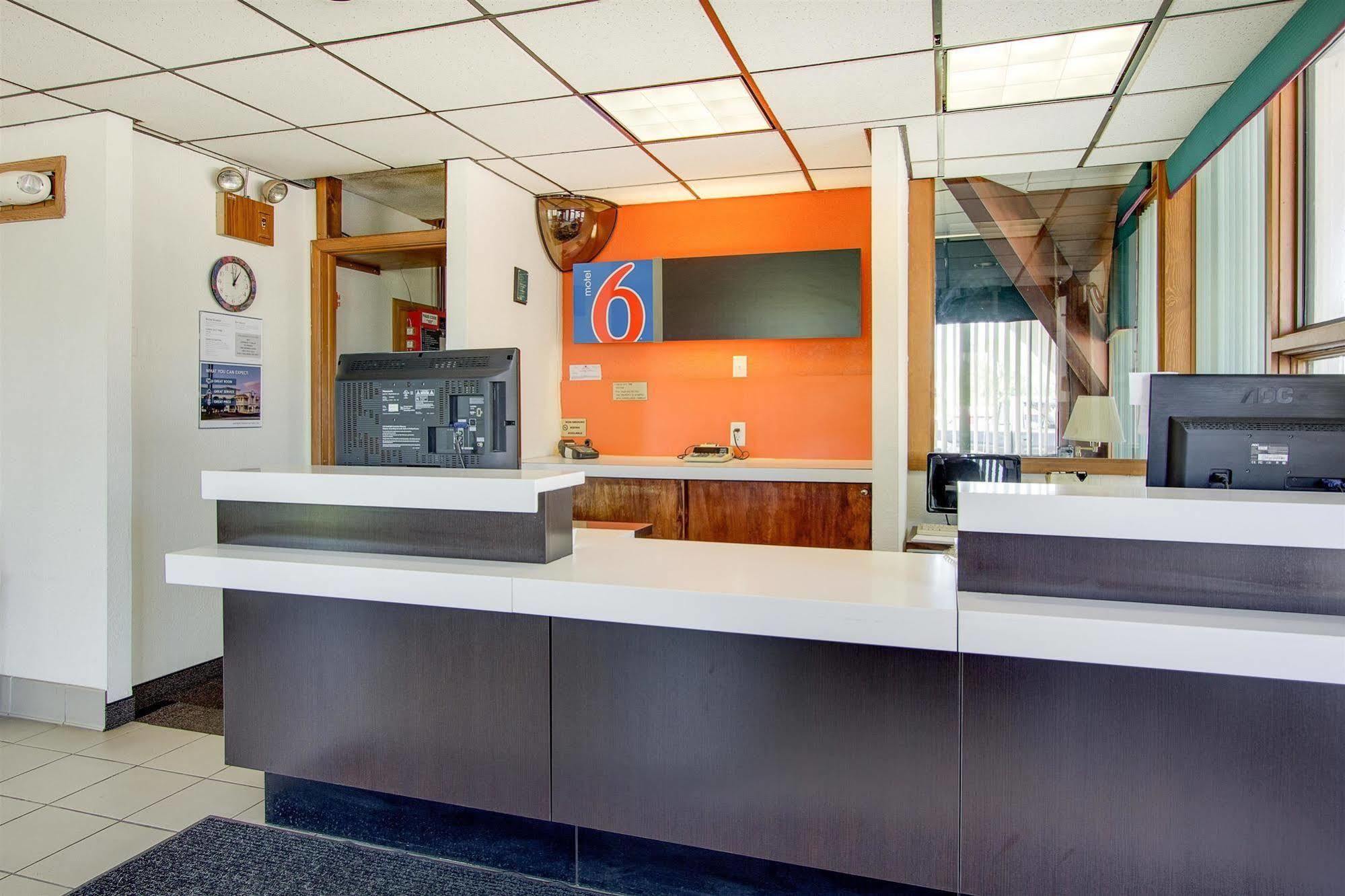 Motel 6-Geneva, Oh Kültér fotó
